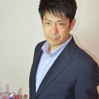 大人のビジネススタイルのサムネイル