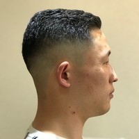 バーバースタイル　フェードカット　クラシックのサムネイル