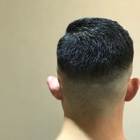 バーバースタイル　フェードカット　クラシックのサムネイル