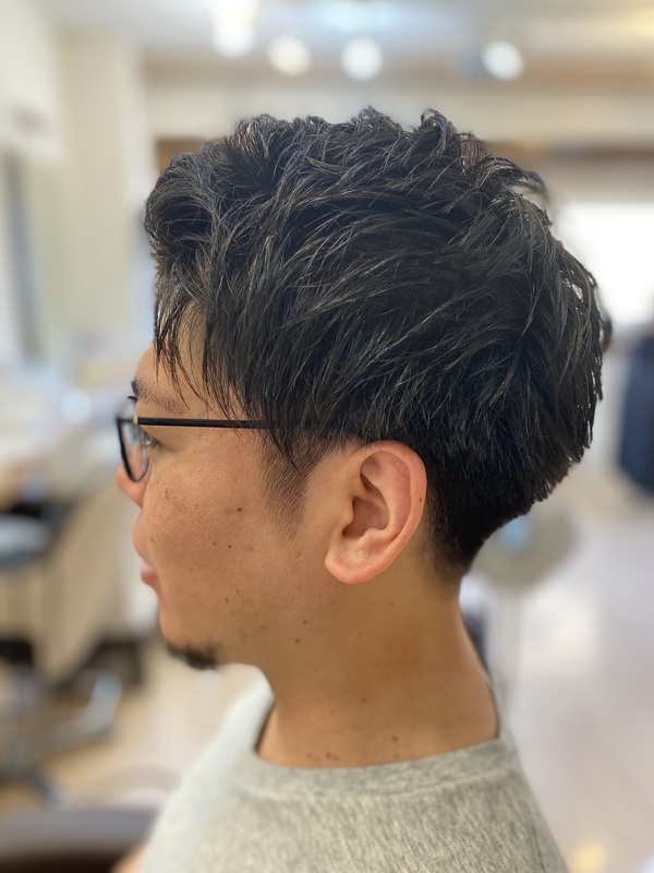 大人のナチュラルツーブロック