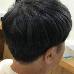 イルミナカラーでブルーブラック