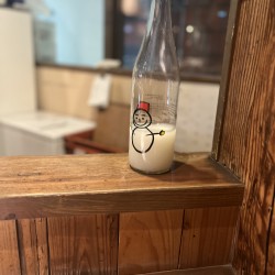 蕎麦屋で一寸一杯